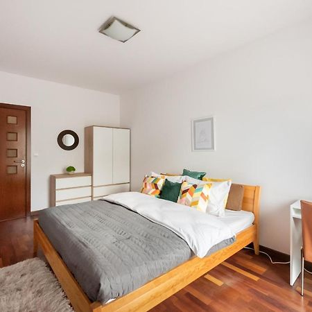Wola Sunset Apartment Free Parking Varşovia Exterior foto