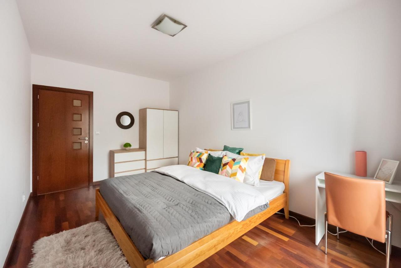 Wola Sunset Apartment Free Parking Varşovia Exterior foto