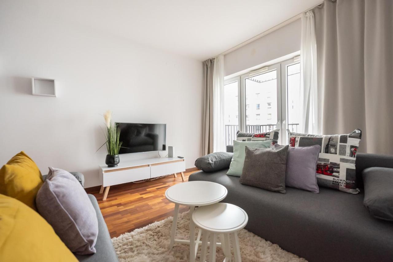 Wola Sunset Apartment Free Parking Varşovia Exterior foto